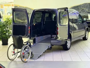 Volkswagen Caddy 1,6-Maxi-Behindertengerecht-Rampe
