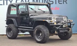 Jeep Wrangler 4.0 YJ Einzelstück Top Zustand