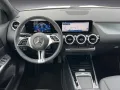 Mercedes-Benz GLA 200 PDC SHZ LED SpurH el.Heck LM AUT AHK