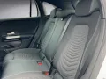 Mercedes-Benz GLA 200 PDC SHZ LED SpurH el.Heck LM AUT AHK