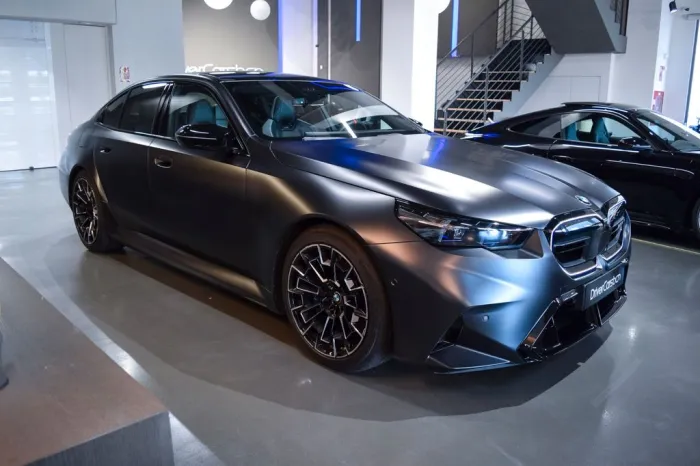 BMW M5 - COMFORT PACK - BOWER&WILKINS DIAMON-20