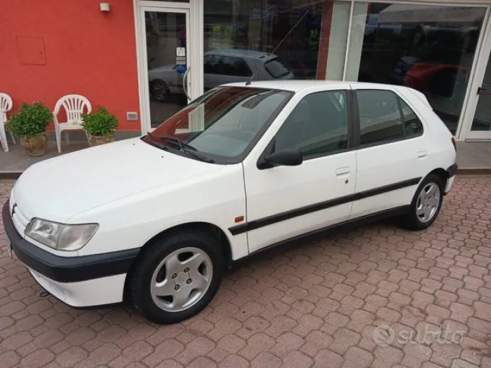 Peugeot PEUGEOT 306 1.6 XR iscritta ASI
