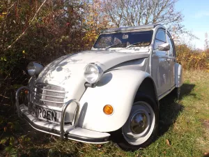 Citroën 2 CV- unglaublich aber tatsächlich auch wahr !