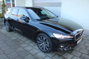 Volvo V60 B4 B DKG Core LED Navigation ACC Rückfakam K