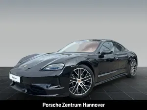 Porsche Taycan 4