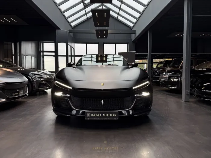 Ferrari Purosangue CARBON/MASSAGE/360/LIFT/PANO/NOVITEC