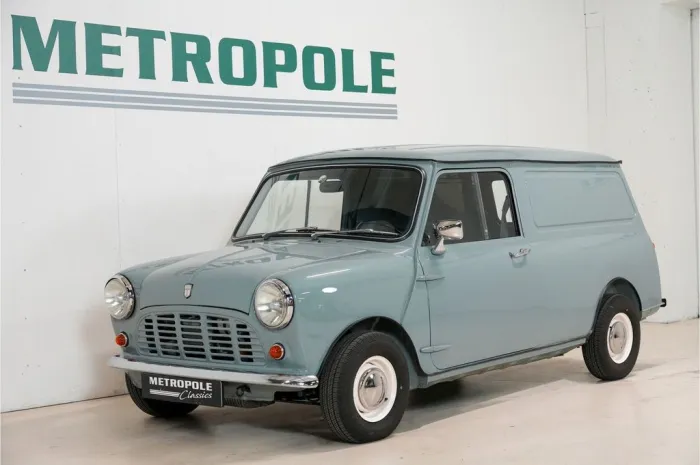 MINI 1000 VAN M1081