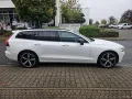 Volvo V60 B4 Plus Dark Sitz-Memory / 19 Zoll