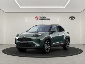 Toyota Yaris Cross Hybrid FWD Teamplayer SAFETY+NAVI+RF