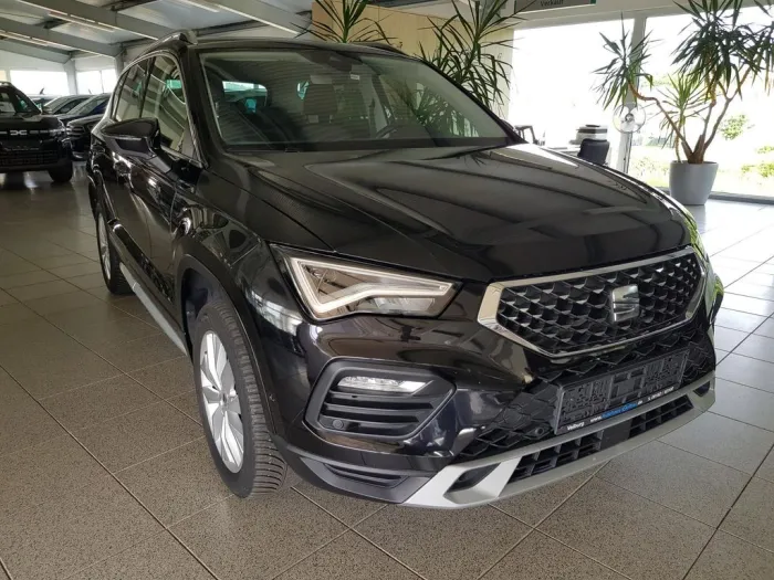 Seat Ateca X-PIRIE TSI DSG re. Seitenschaden Navi Sit