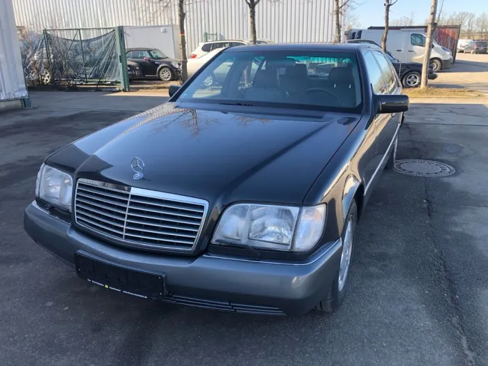 Mercedes-Benz 600 SEL
