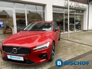 Volvo V60 B4 Ultra Dark Bowers & Wilkins 360 Pano Memo