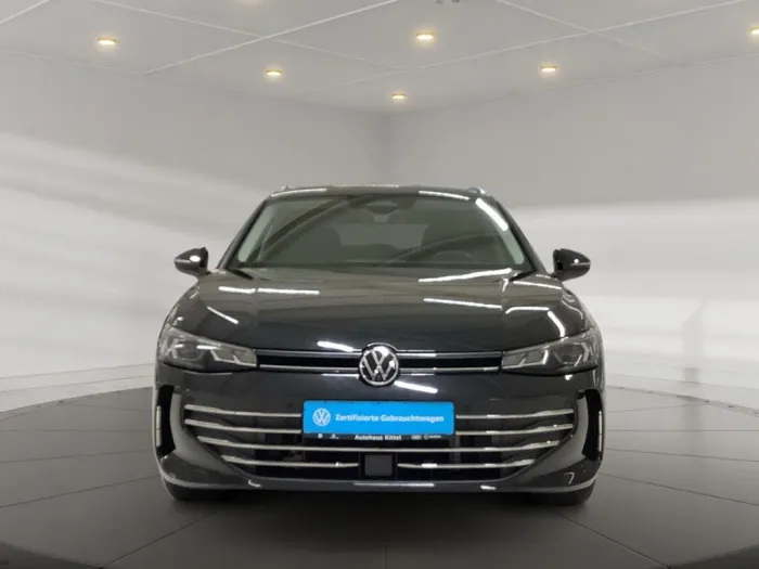 Volkswagen Passat Business 1,5 eTSI 110 kW DSG  AZV, Massag
