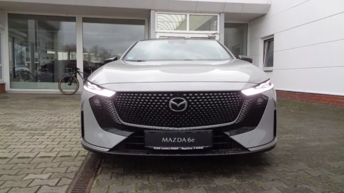 Mazda 6e EV Elektro Takumi Plus