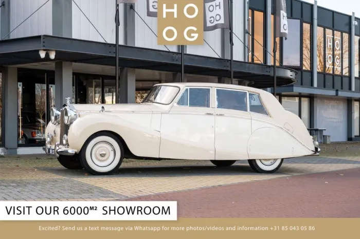 Rolls-Royce Wraith SILVER Hooper LWB