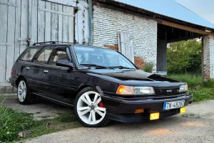 Toyota Camry LE V6