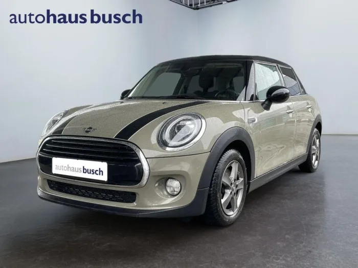 MINI Mini Cooper 1.5 ** NUR 14.062 KM **
