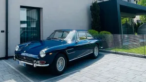 Ferrari 330