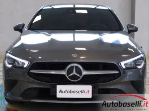 Mercedes-Benz MERCEDES-BENZ CLA 200 180D 116cv SHOOTING BRAKE 