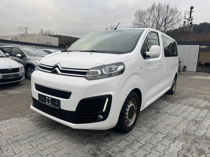 Citroën Jumpy Kombi M 1,5  - 88 kW Blue-HDI/ 9 Sitzer