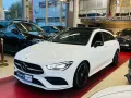 Mercedes-Benz CLA 200 Shooting Brake-AMG-LINE-PANORAMA-LEDER
