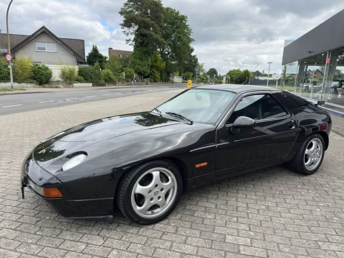 Porsche 928 GTS graumetallic el.SSD el.Sitze Cupfelgen