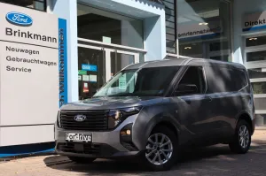 Ford Transit Courier Limited +AHK +iACC +CARPLAY +RFK