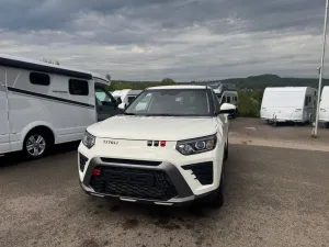 KGM Tivoli Essential Navi, SHZ