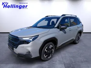 Subaru Forester 2.0ie e-BOXER Exclusive Lineart