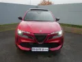 Alfa Romeo Junior IBRIDA Q4 1.2 VGT 145PS DCT6 SCHIEBEDACH