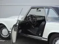 Mercedes-Benz SL 230