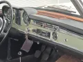 Mercedes-Benz SL 230
