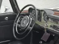 Mercedes-Benz SL 230