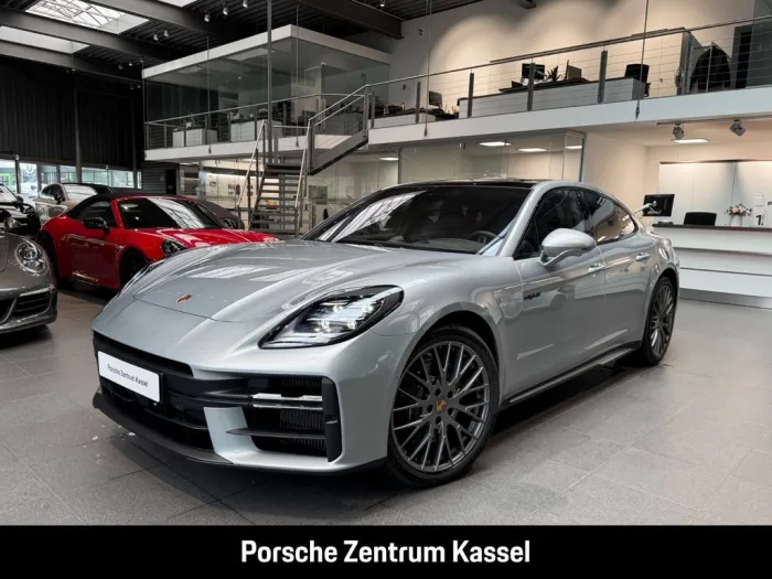 Porsche Panamera 4 E-Hybrid