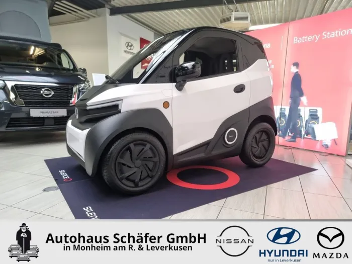 Silence S04 2 Batterien L6 11,2kWh 175km 45km/h LED Keyl