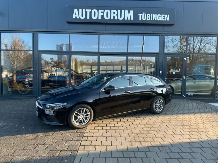 Mercedes-Benz CLA 200 SB *KAMERA*AMBILIGHT*PANO*KEYLESS*LED