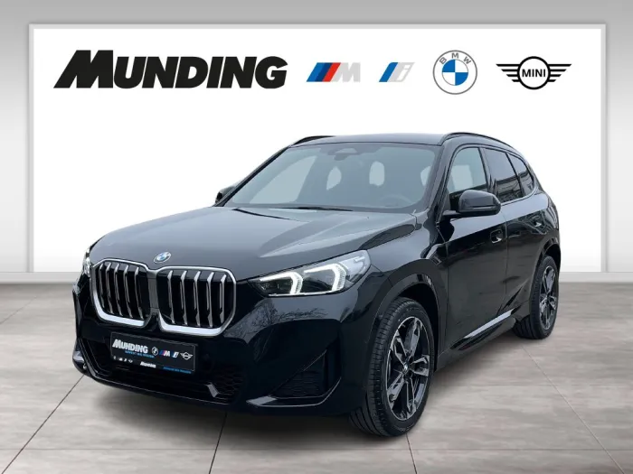 BMW X1 sDrive20i A M-Sportpaket HUD-HK-HiFi-DAB-Navi