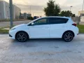 Toyota Auris 1.8 Hybrid Lounge *45.700 km