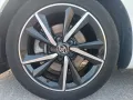 Toyota Auris 1.8 Hybrid Lounge *45.700 km