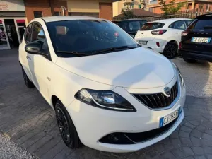 Lancia LANCIA Ypsilon 1.0 FireFly 5 porte S&S Hybrid Ec