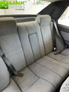Alfa Romeo ALFA ROMEO 75 1.8