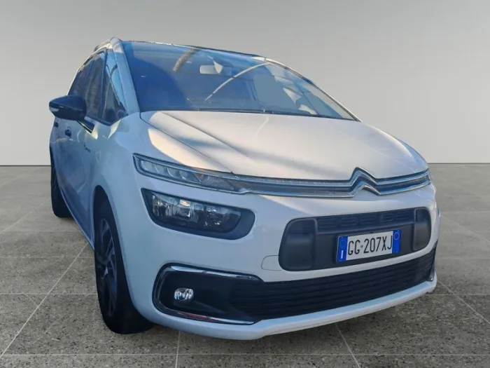 Citroën Grand C4 SpaceTour. C4 Grand Spacetourer