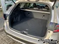 Subaru OUTBACK Platinum 2.5i Leder LED Kurvenlicht NAVI
