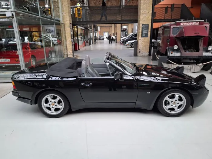 Porsche 944 S2 Cabriolet
