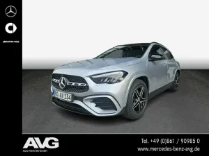 Mercedes-Benz GLA 200 AMG Special Edition Pano AHK LED 360°