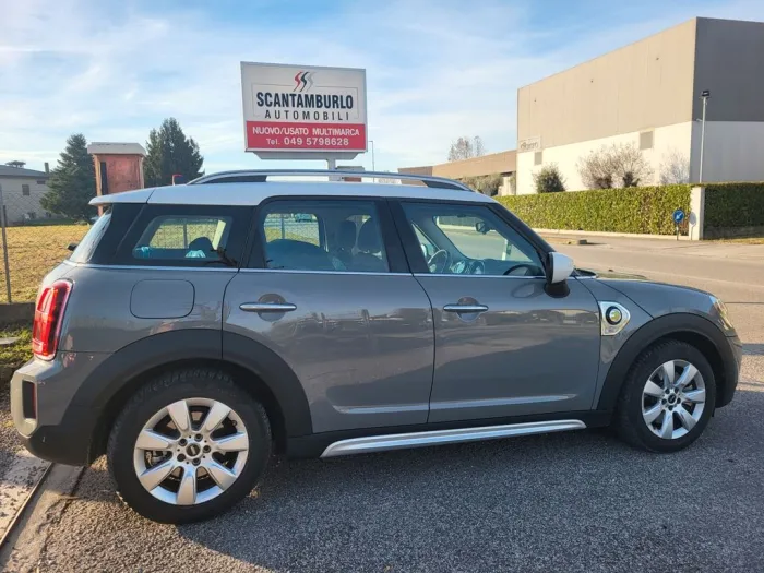 MINI Mini One Countryman 1.5 Cooper SE Business ALL4