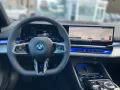 BMW i5 xDrive40 Touring 360° ACC AHK Keyless Pano