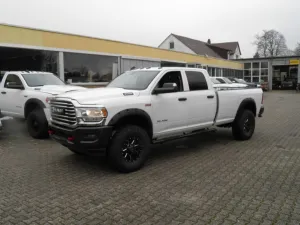 Dodge RAM 3500 CREWCAB 4X4 HEMI 6.4 L