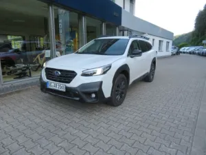 Subaru OUTBACK 2.5i Exclusive Cross Navi LED Dyn. Kurve