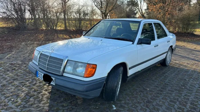 Mercedes-Benz W124 200D 1987 Oldtimer ohne TÜV 